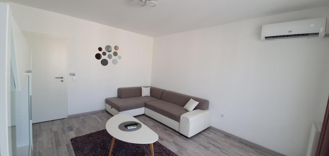 Avantgarden King Apart Brasov Bagian luar foto